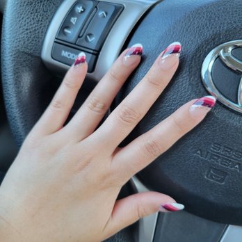The Famous Beauty - Nail design - Nail Salons Near Me - Fremont, California