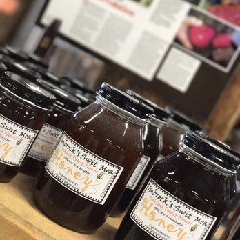 McIlrath Farms Fruit Stand - jars of jam - Specialty Food Near Me - Yakima, Washington