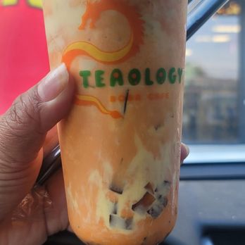 Teaology Boba Cafe - Thai tea creme brulee frappe - Vietnamese Near Me - Springfield, Missouri