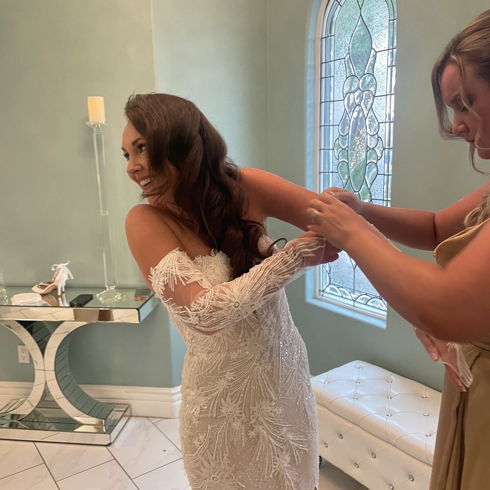 Couture Designs - The sleeves - Sewing & Alterations Near Me - Sacramento, California