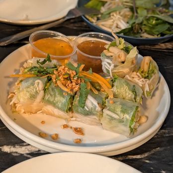 Pho Momma - Spring rolls - Noodles Near Me - Sacramento, California Pho Momma - Spring rolls - Noodles Near Me - Sacramento, California