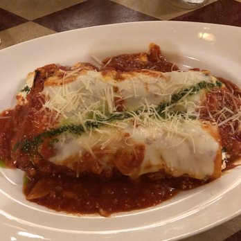 DiGiorgio's Cafe Largo - Manicotti - Italian Near Me - Key Largo, Florida