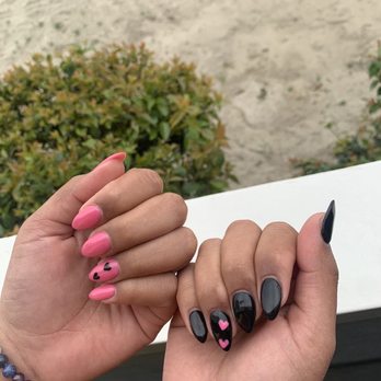 Fabulous Nails & Spa - Nails by Annie - Nail Salons Near Me - Upland, California