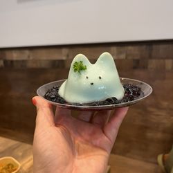 Seoul Drop - Blueberry panna cotta