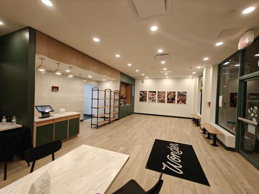 Wonder Reston by null