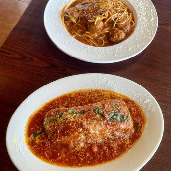 Aspendos Italian Cuisine - Spaghetti with Meatballs and Homemade Lasagne - Italian Near Me - Jacksonville, Florida Aspendos Italian Cuisine - Spaghetti with Meatballs and Homemade Lasagne - Italian Near Me - Jacksonville, Florida