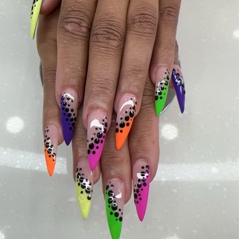 SoQ Nails - Waxing Near Me - Northridge, California SoQ Nails - Waxing Near Me - Northridge, California