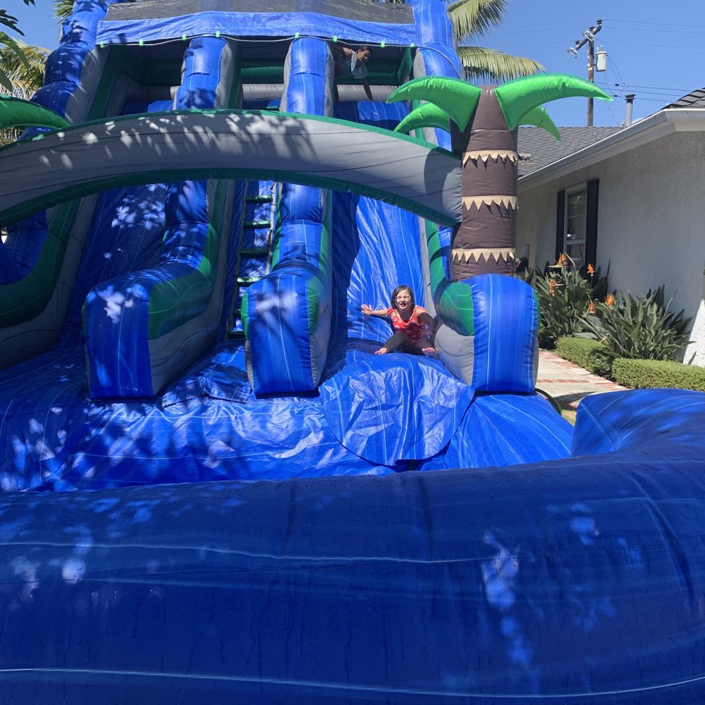 Johnny’s Jumpers - Bounce House Rentals Near Me Johnny’s Jumpers - Bounce House Rentals Near Me