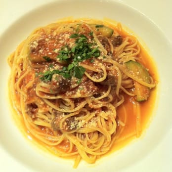 Bernini Honolulu - Beef Ragu - Italian Near Me - Honolulu, Hawaii Bernini Honolulu - Beef Ragu - Italian Near Me - Honolulu, Hawaii