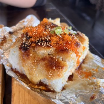 Sushi House - Bay scallop roll - Sushi Bars Near Me - Alameda, California Sushi House - Bay scallop roll - Sushi Bars Near Me - Alameda, California