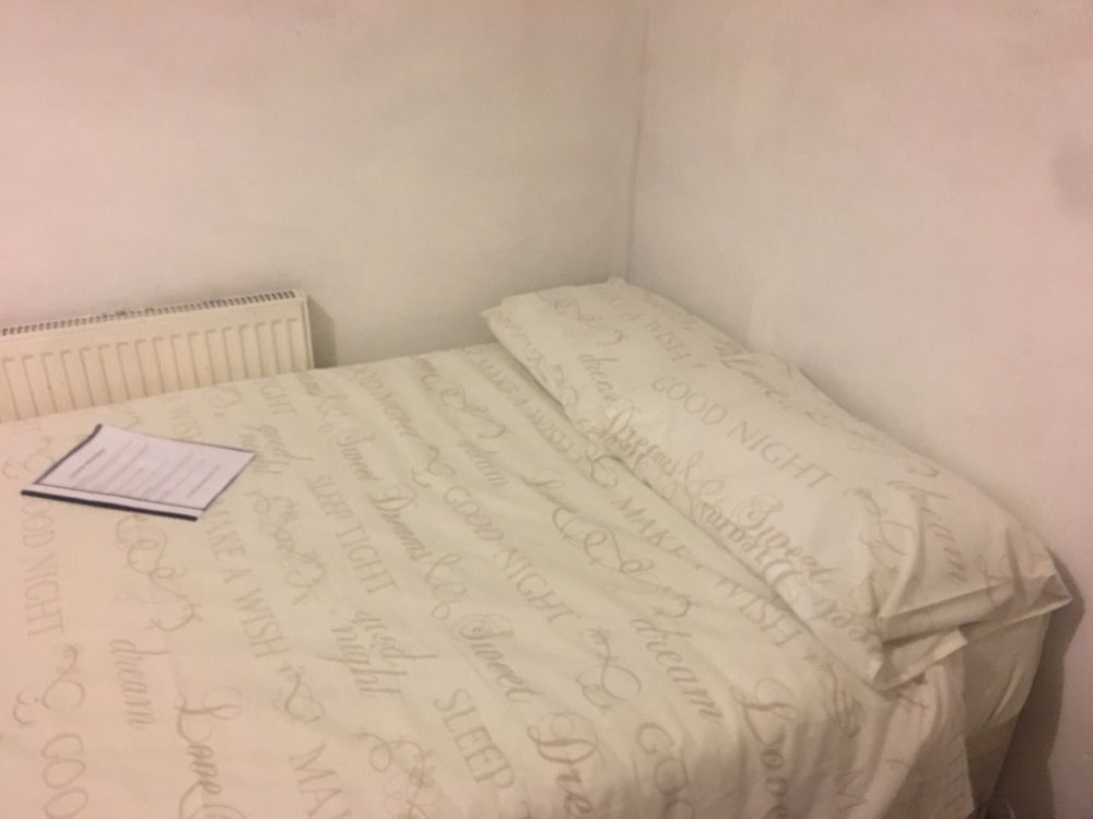 TK SACHI’S 152 Grassington Road, Nottingham, United Kingdom Bed