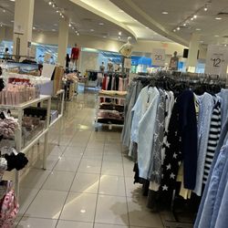 Charlotte Russe - Charlotte Russe - Altamonte Mall - March 2026