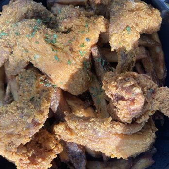 Hooked Restaurant - Honey lemon pepper wings and fries - Desserts Near Me - Warrensville Heights, Ohio Hooked Restaurant - Honey lemon pepper wings and fries - Desserts Near Me - Warrensville Heights, Ohio