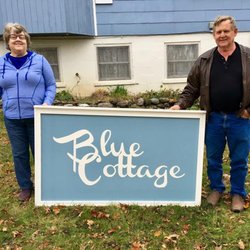 Blue Cottage - Our beautiful sign was made by the owner's brother.