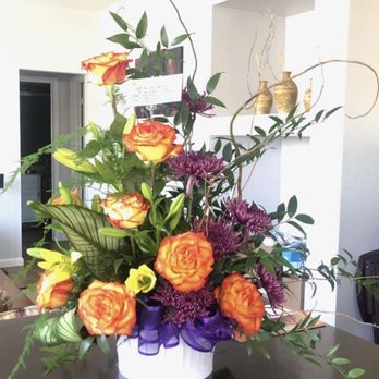 Ribbons & Roses - What we received - Florists Near Me - Brentwood, California Ribbons & Roses - What we received - Florists Near Me - Brentwood, California