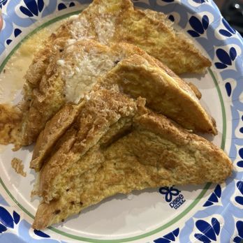 White Corner - French toast - Breakfast & Brunch Near Me - Capitol Heights, Maryland