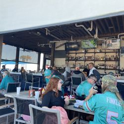 Tortuga's Kitchen & Bar - Outside bar