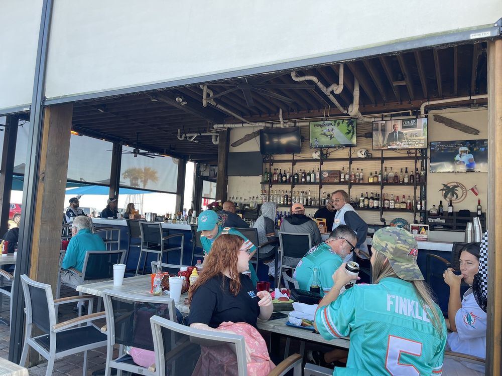 Tortuga's Kitchen & Bar