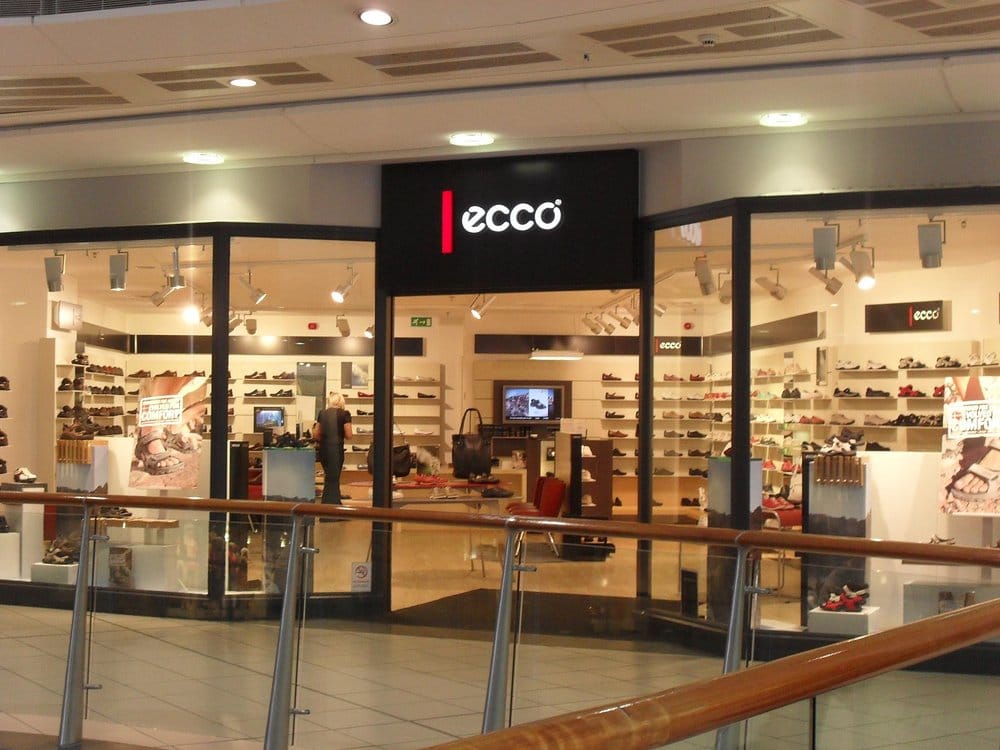 nearest ecco shoe store