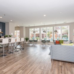 Lakeview at Market District