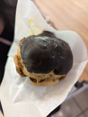 Beard Papa's by null