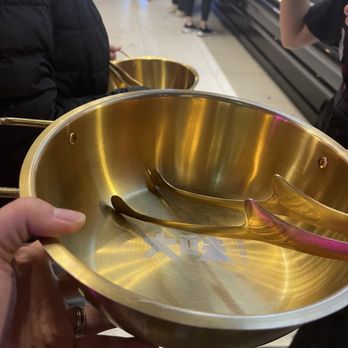 Big Way Hot Pot - The "Bowl" fill that baby up. - Hot Pot Near Me - Vancouver, British Columbia