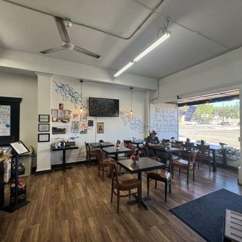 Blue Ox Bistro and Chocolates - Dining area - Sandwiches Near Me - Susanville, California Blue Ox Bistro and Chocolates - Dining area - Sandwiches Near Me - Susanville, California