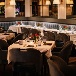 Parc Aspen - The main dining room at PARC Aspen