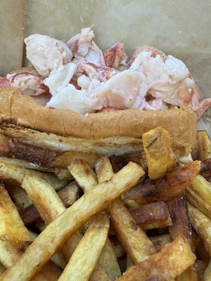 Spinnakers Restaurant by null