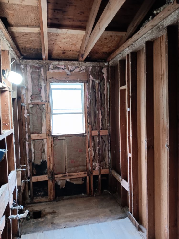 Slide of Carl's handyman services