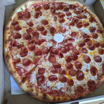 Rosa's Pizza - Delicious modern slices. 18" pie. - Pizza Near Me - Great Neck, New York Rosa's Pizza - Delicious modern slices. 18" pie. - Pizza Near Me - Great Neck, New York