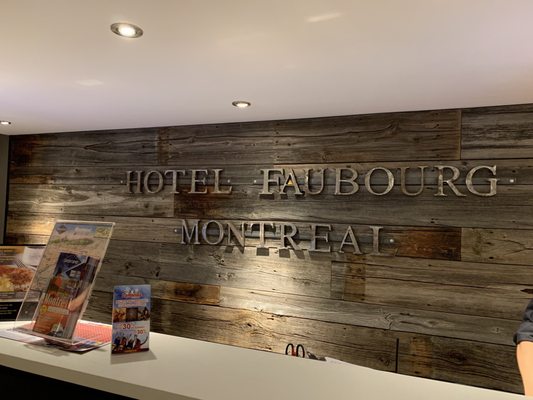 Hôtel Faubourg Montréal by null