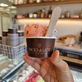 Bacio Di Latte - Raspberry with cookies & cream - Gelato Near Me - Irvine, California Bacio Di Latte - Raspberry with cookies & cream - Gelato Near Me - Irvine, California