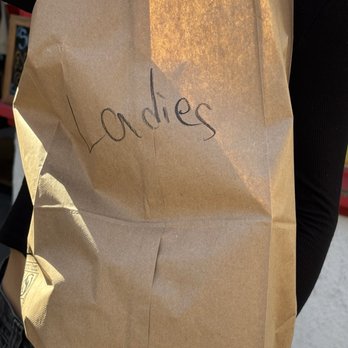 Granny's Grocery - Grocery Near Me - Hermosa Beach, California