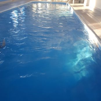 Best Western Des Plaines Inn - Pool size was decent - Hotels Near Me - Des Plaines, Illinois