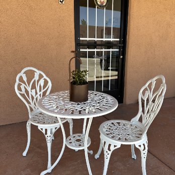Aquarela De Sucre - Outdoor seating to enjoy coffee - Gift Shops Near Me - Rio Rico, Arizona