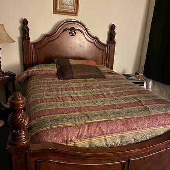 The Ione Hotel - Comfortable - Hotels Near Me - Ione, California