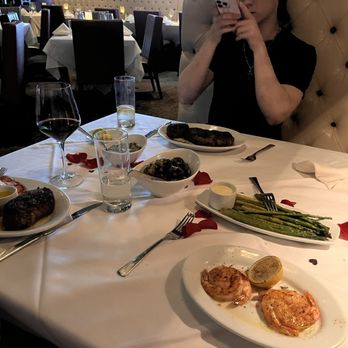 Ruth's Chris Steak House - Steakhouses Near Me - Paramus, New Jersey Ruth's Chris Steak House - Steakhouses Near Me - Paramus, New Jersey