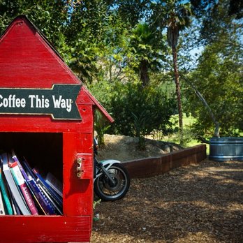 Wild Oak Cafe - Outdoor area - Cafes Near Me - Glendale, California
