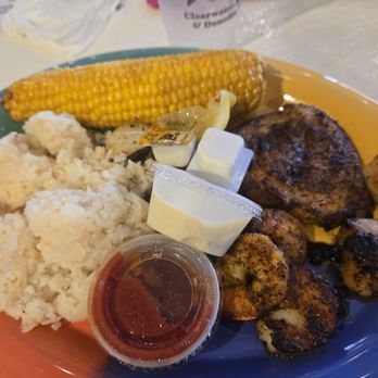 Frenchys Outpost Bar & Grill - Bars Near Me - Dunedin, Florida