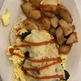 Elmo's Diner - Eggs Florentine with Home Fries - Diners Near Me - Durham, North Carolina Elmo's Diner - Eggs Florentine with Home Fries - Diners Near Me - Durham, North Carolina