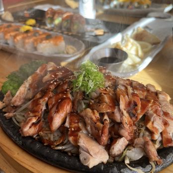 Tom Sushi - Teriyaki chicken - Sushi Bars Near Me - Vancouver, British Columbia