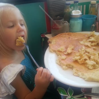 Addi's Diner - Delicious giant Hotcake! - American Near Me - Springfield, Oregon Addi's Diner - Delicious giant Hotcake! - American Near Me - Springfield, Oregon