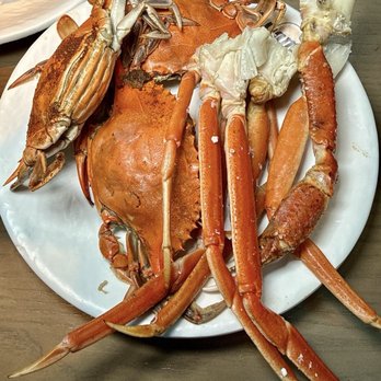 Yami Buffet - Carbs & Crab Legs - Buffets Near Me - Alexandria, Virginia Yami Buffet - Carbs & Crab Legs - Buffets Near Me - Alexandria, Virginia