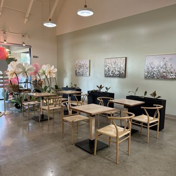 Springly - Inside - Vietnamese Near Me - Fresno, California