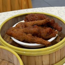 Braised Chicken Feet in Abalone Sauce鮑汁風爪 Braised Chicken Feet in Abalone Sauce鮑汁風爪