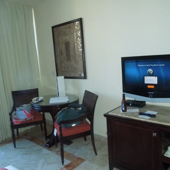 Paradisus - guest room TV and work table - Hotels Near Me - Cancún, ROO