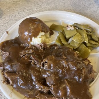 Mamas Daughters Diner - Roast Beef - Soul Food Near Me - Dallas, Texas Mamas Daughters Diner - Roast Beef - Soul Food Near Me - Dallas, Texas