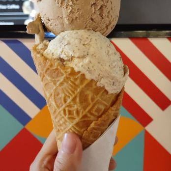 Scooped by Demetres - Ice Cream & Frozen Yogurt Near Me - Toronto, Ontario Scooped by Demetres - Ice Cream & Frozen Yogurt Near Me - Toronto, Ontario