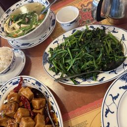 Top and around to left: Vegetable Soup (Meatless); steamed rice; Szechuan tofu; and sautéed spinach Top and around to left: Vegetable Soup (Meatless); steamed rice; Szechuan tofu; and sautéed spinach